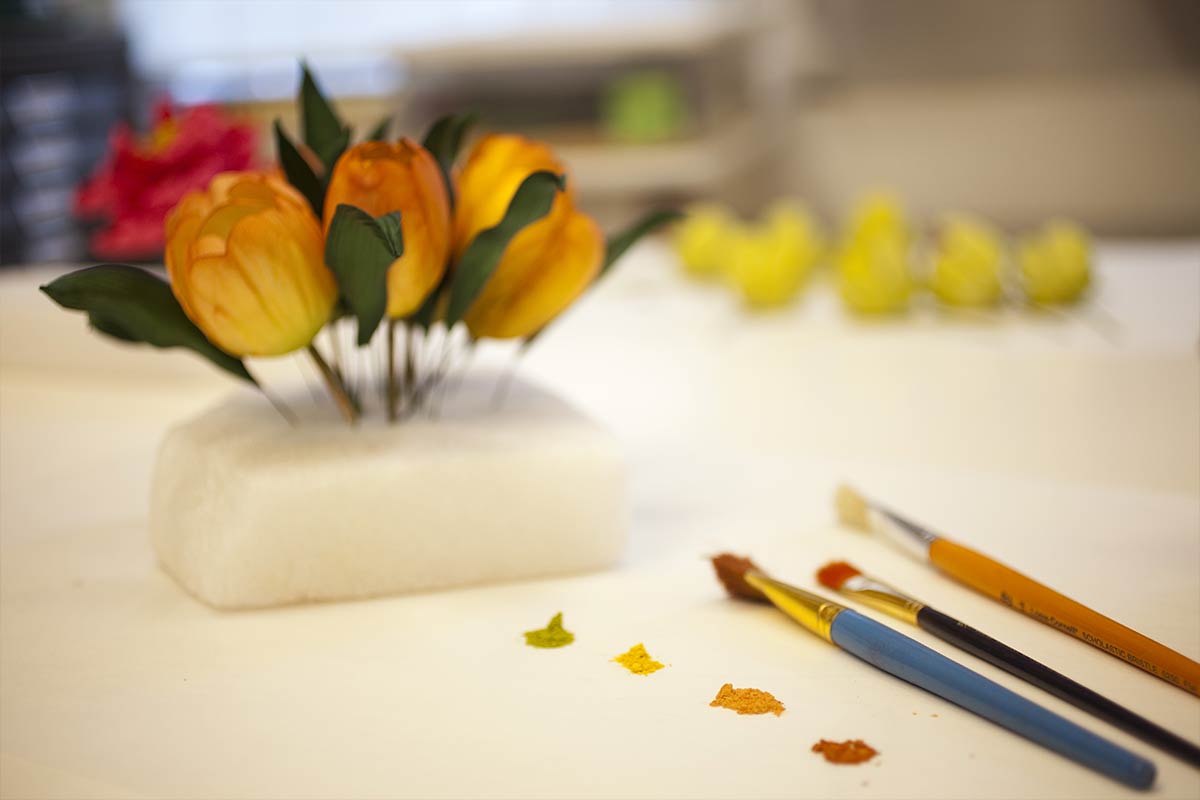 wedding cakes, celebration cakes, and designer cakes in new york